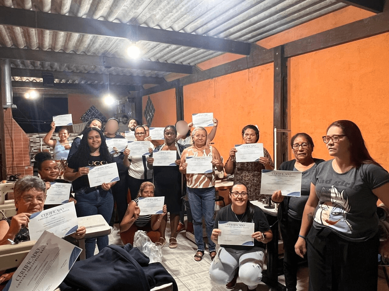 Turma completa com certificados